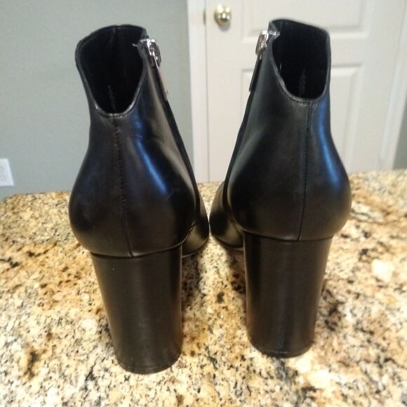 Marc Fisher LTD LUNNO Pointed Toe Block Heel Ankle Boot Size: 8M - Picture 13 of 14